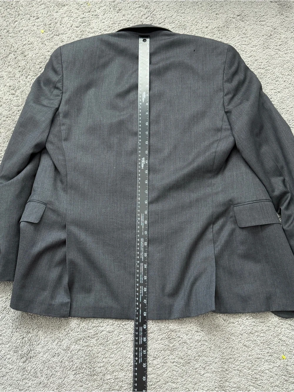 Alfani Mens 3 Piece Suit 100% Wool Gray Jacket 36S Vest Pants 30x30